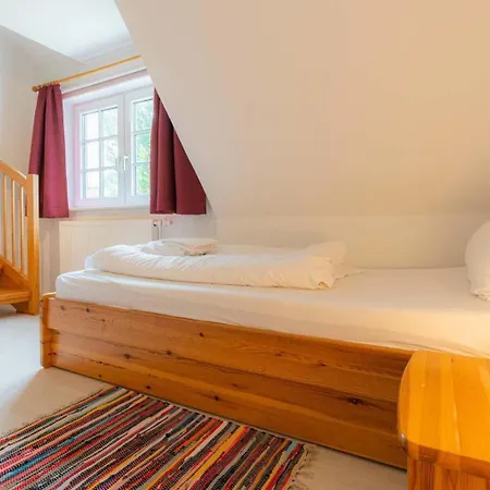 Holiday home Hausteil 19 Id 032 *